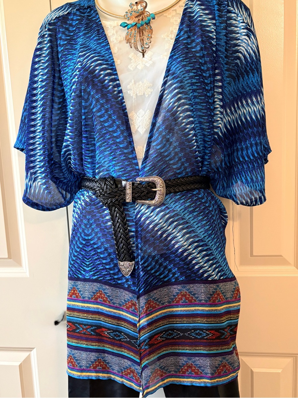 Ladies kimono, indie boho style, size XL, belt and accessories, not included